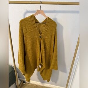 NWT Anthropologie Emilime Cozy Mustard Yellow Women's Poncho Sweater One Size